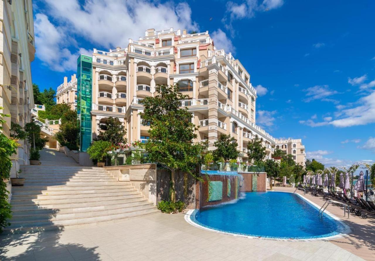 1Bd Ap In La Mer Complex Private Beach And Pool Золоті Піски Екстер'єр фото